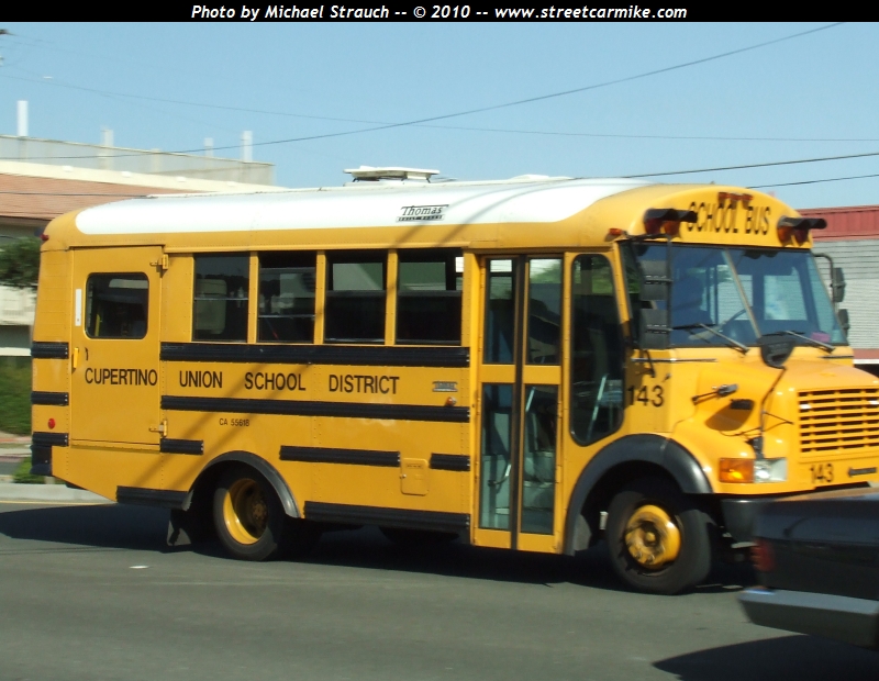 Cupertino Union School District Buses @ streetcarmike.com