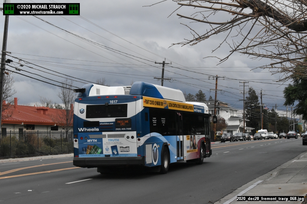Tri-Valley Wheels Gillig Hybrid BRT Low Floor Buses @ streetcarmike.com